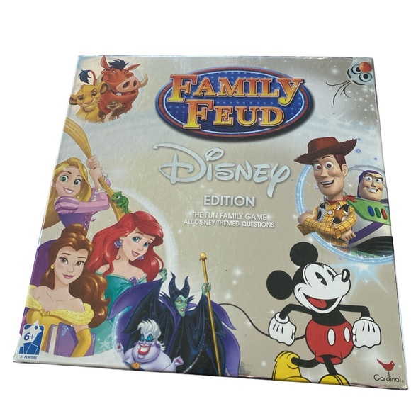 🍀3/$40🍀 Family feud Disney edition - Picture 1 of 8